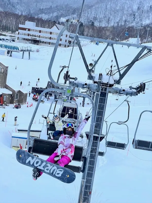 3F Ski & Snowboard School photo 3