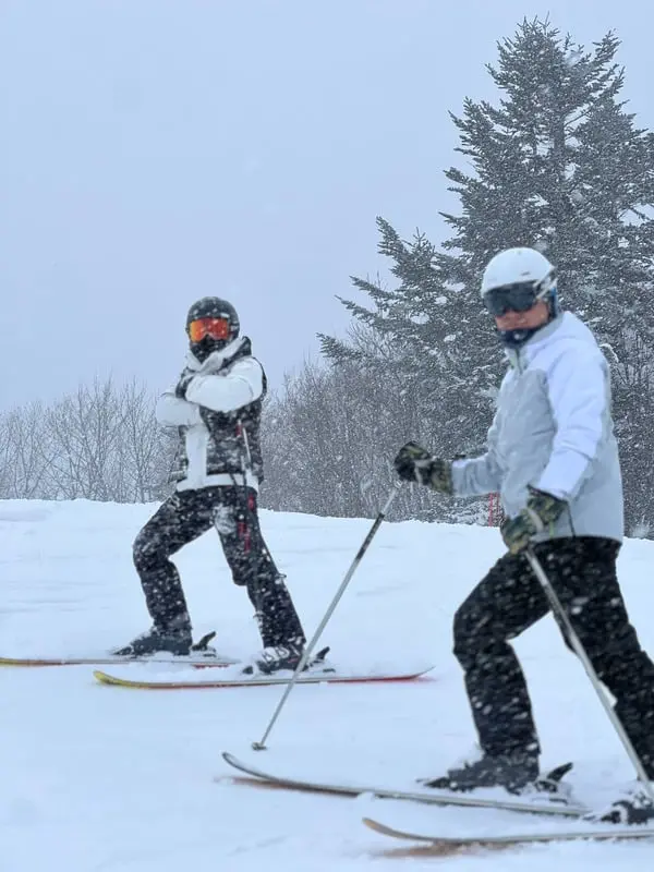 3F Ski & Snowboard School photo 8